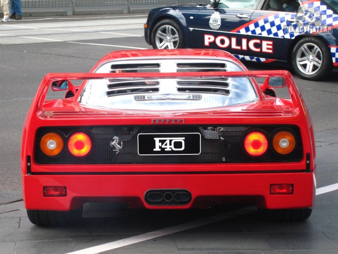 Ferrari F40 - Kompromisszum nélkül - Autócsoda