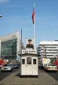 Berlin felett az g - Checkpoint Charlie